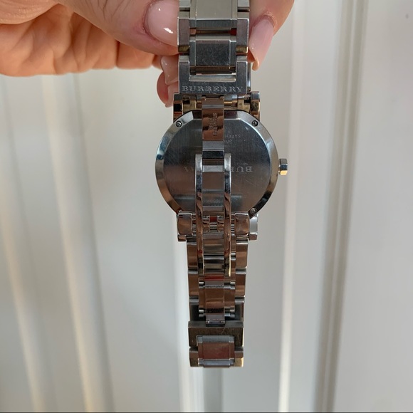 Burberry Silver Check Watch 38mm - Picture 7 of 11